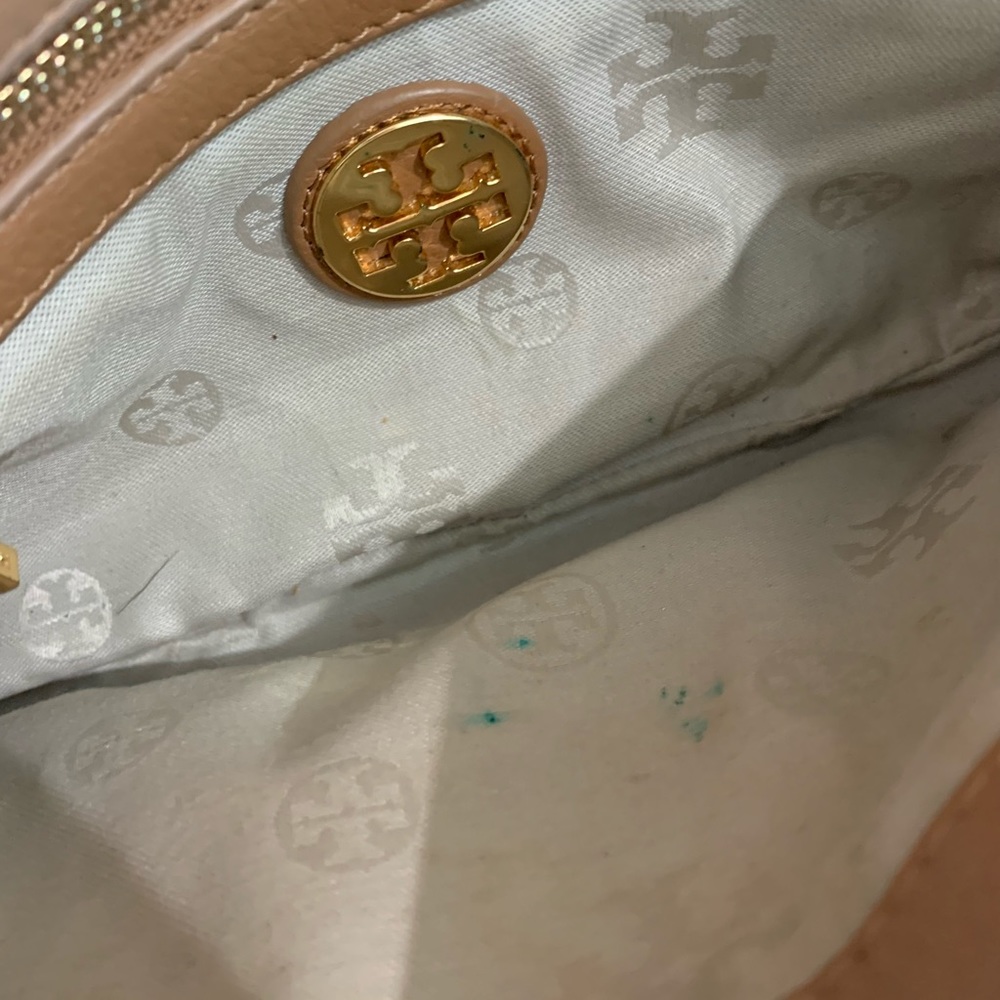 Tory Burch tan Amanda crossbody - Picture 7 of 8